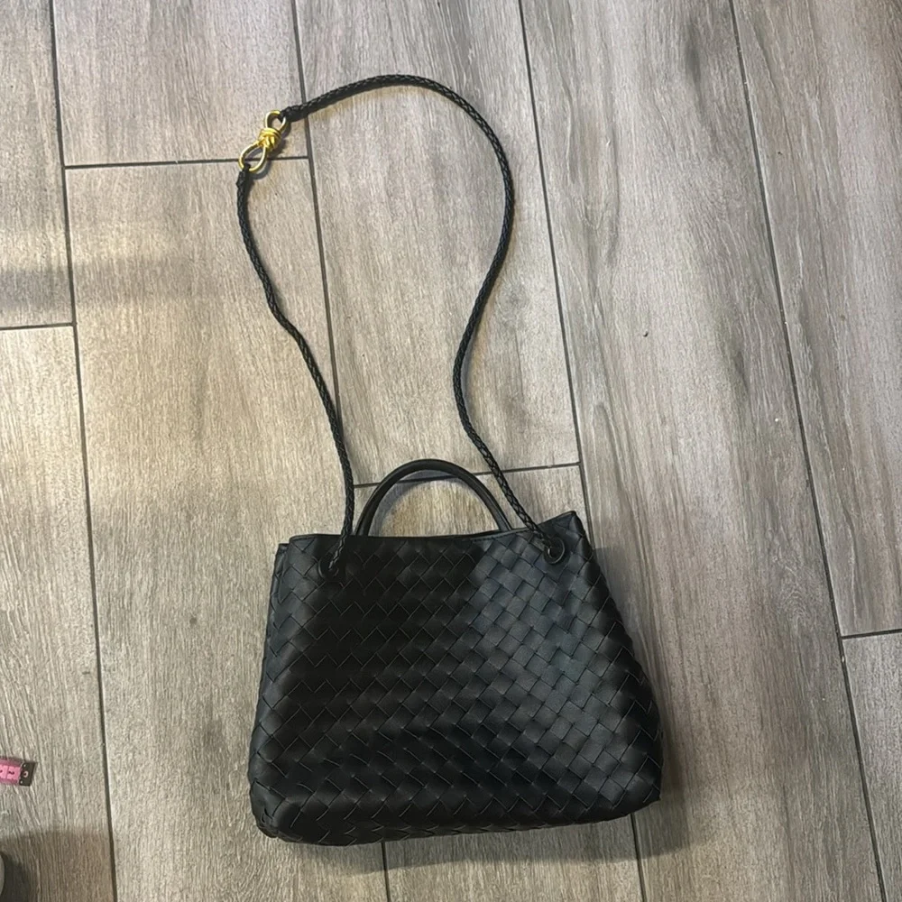 Bottega inspired andiamo bag - Picture 10 of 11